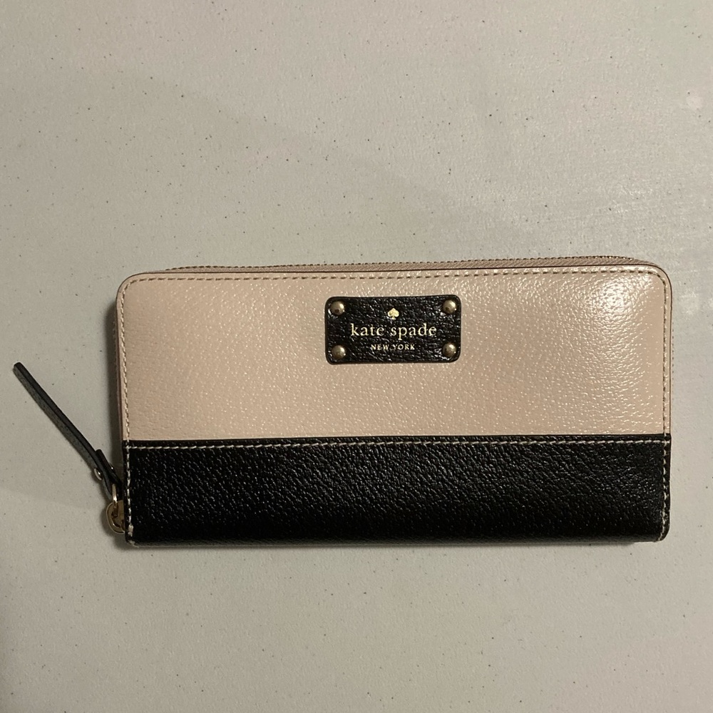 kate spade Two-Tone Pink and Black Zip Wallet